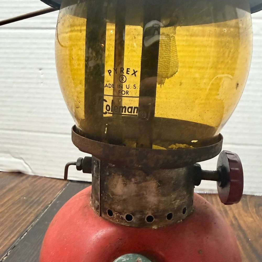 Vintage Coleman 200A Lantern Red Single Mantle Amber Pyrex Globe USA Made AS IS